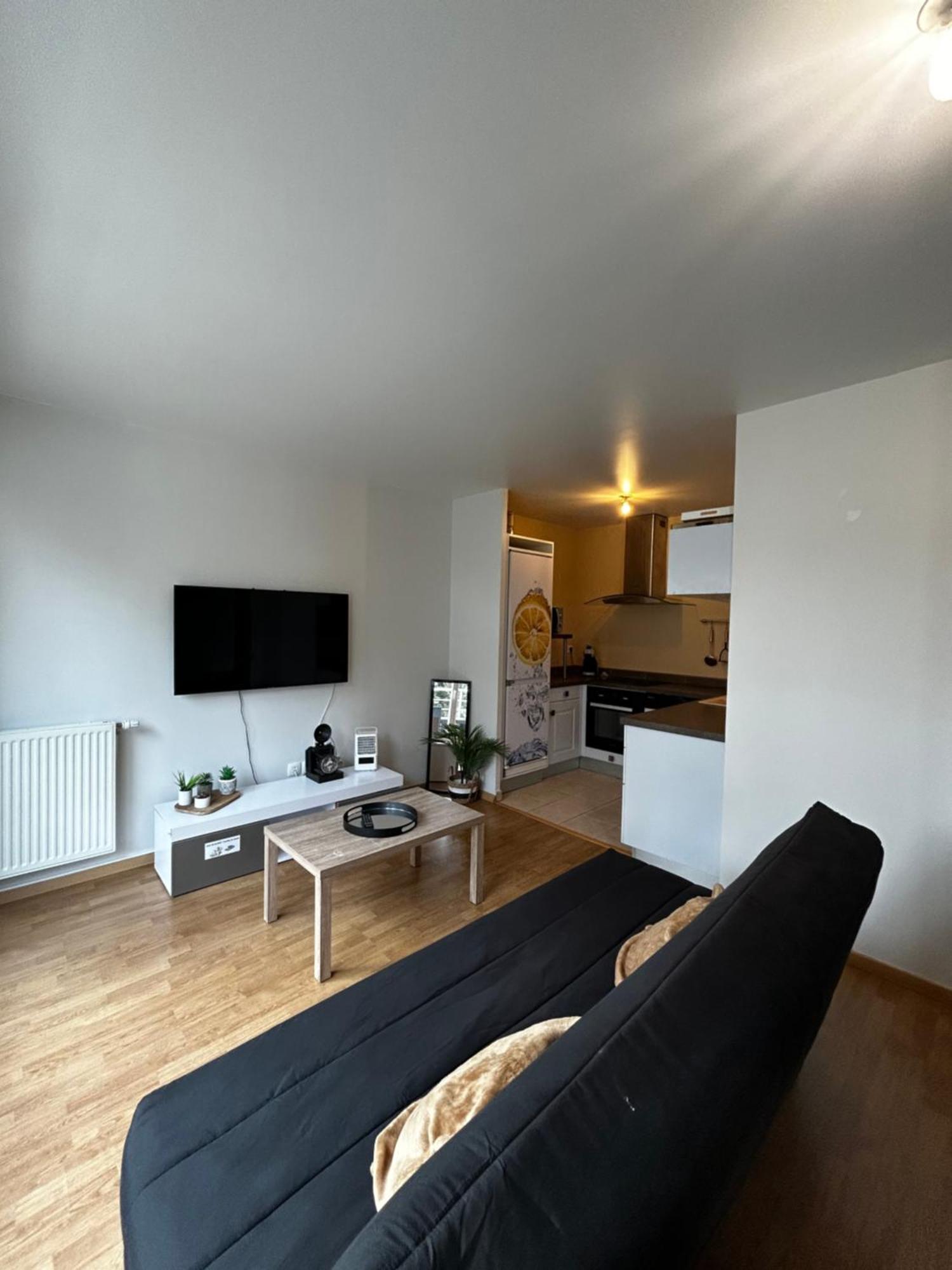 Duplex Lumineux Tout Equipe/Rer D/Balcon/Parking Corbeil-Essonnes Extérieur photo