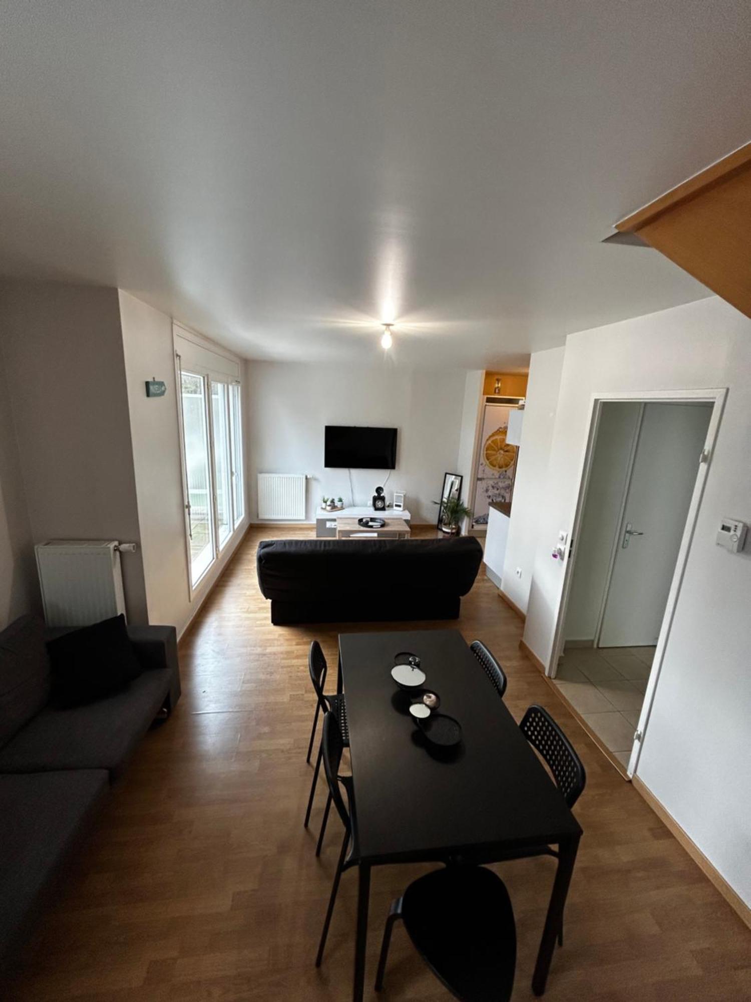 Duplex Lumineux Tout Equipe/Rer D/Balcon/Parking Corbeil-Essonnes Extérieur photo