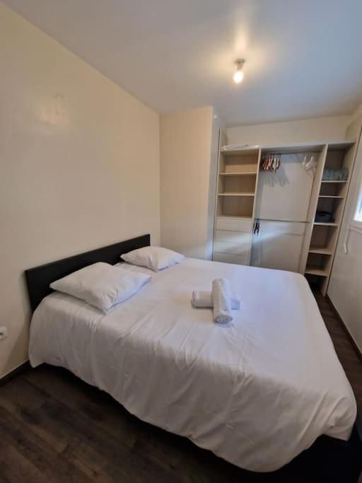 Duplex Lumineux Tout Equipe/Rer D/Balcon/Parking Corbeil-Essonnes Extérieur photo